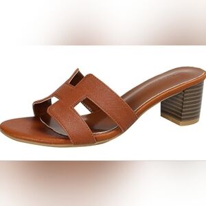 H brown heel sandals